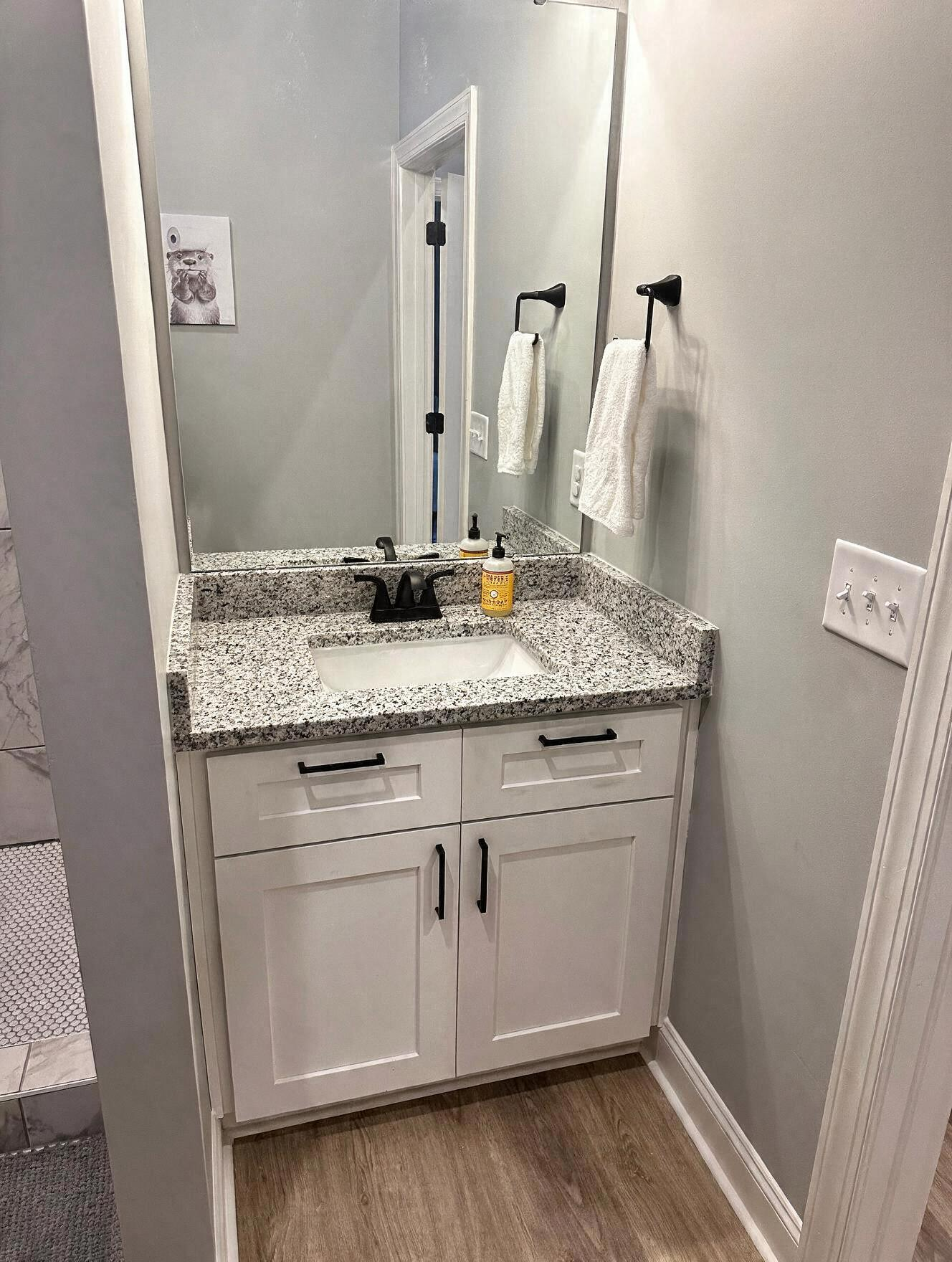 S8 Bath 2